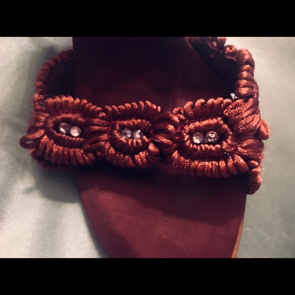 Sexy-2 1/2” heels, Raspberry/plum. - Picture 2 of 5